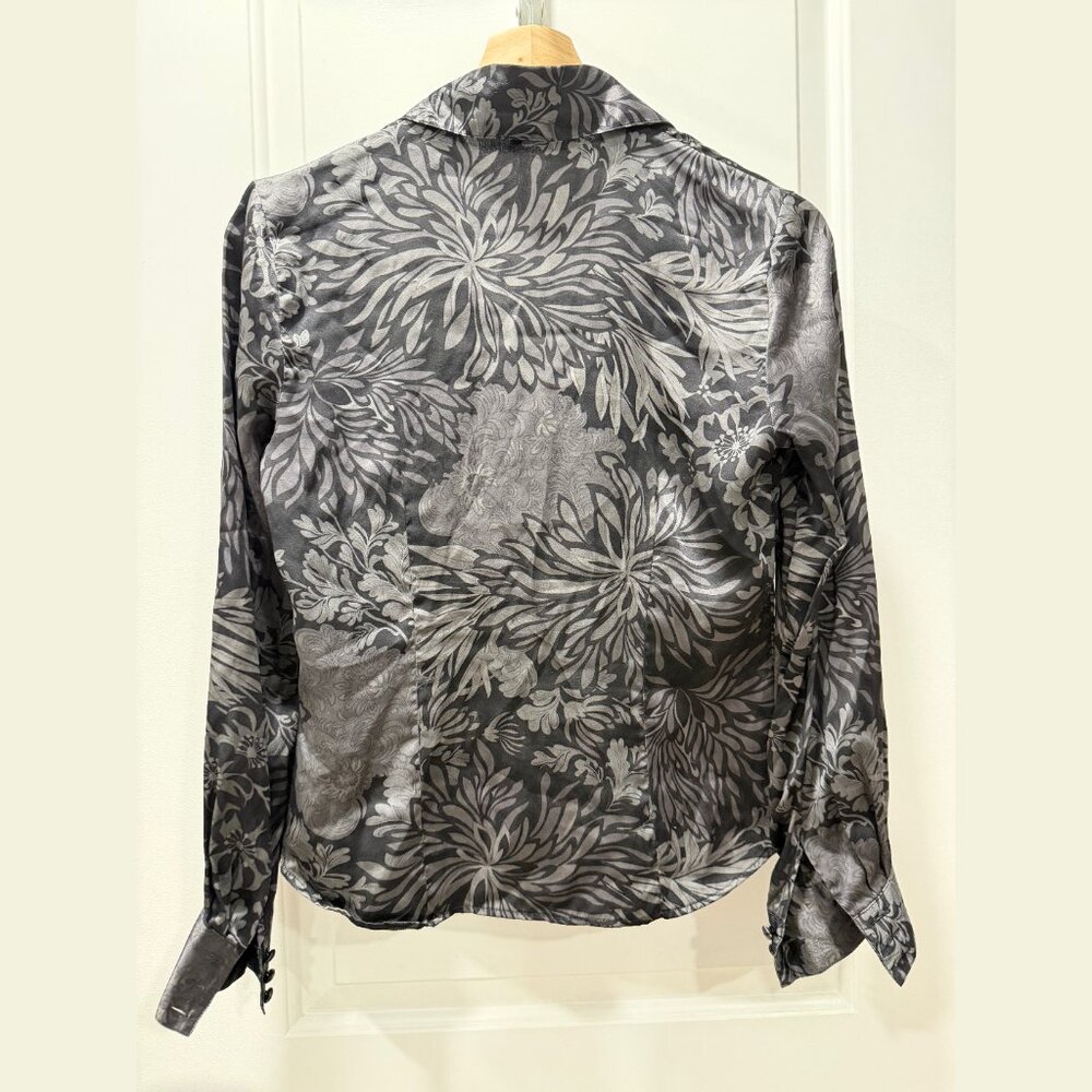 Dark floral button-up blouse in 100% Silk - Picture 2 of 3